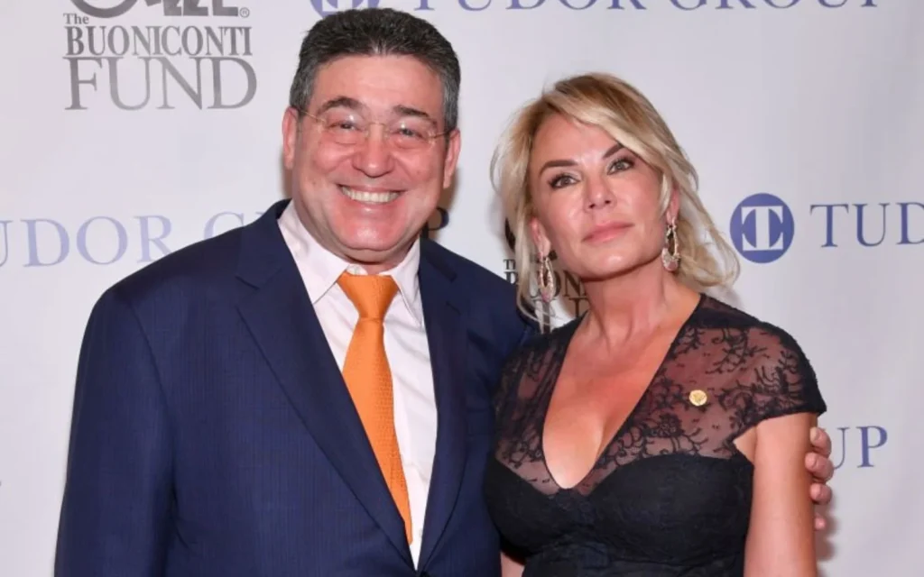 itzhak ezratti wife